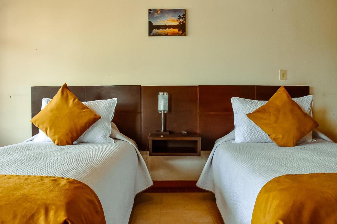 Hotel Villa Vianney Пайпа Екстериор снимка