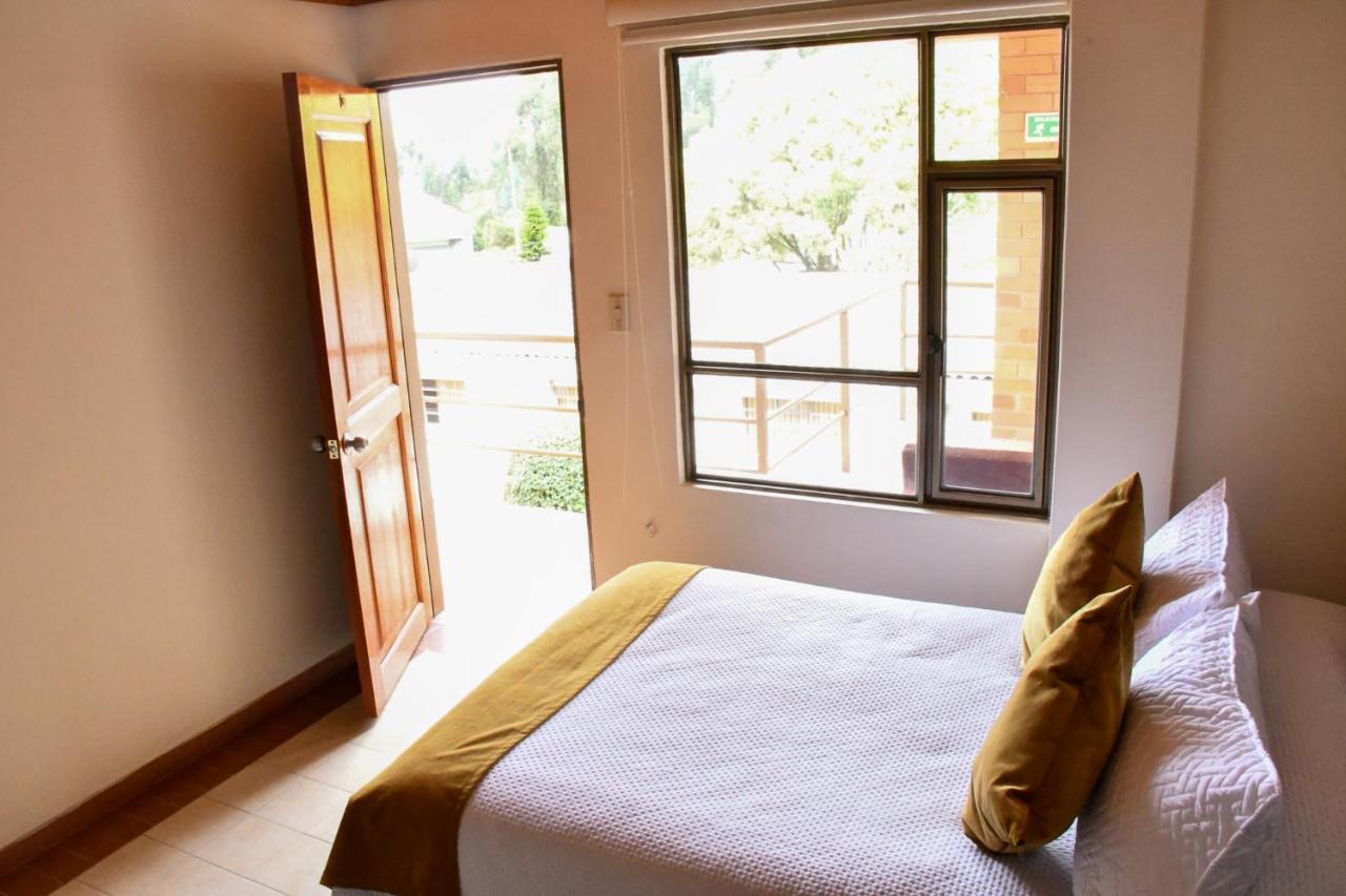 Hotel Villa Vianney Пайпа Екстериор снимка